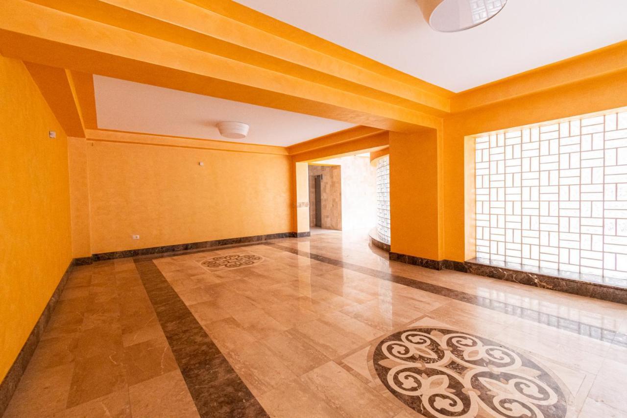 Nature Apartment - Minutes Away From The Old Town And Afi Mall บราชอฟ ภายนอก รูปภาพ