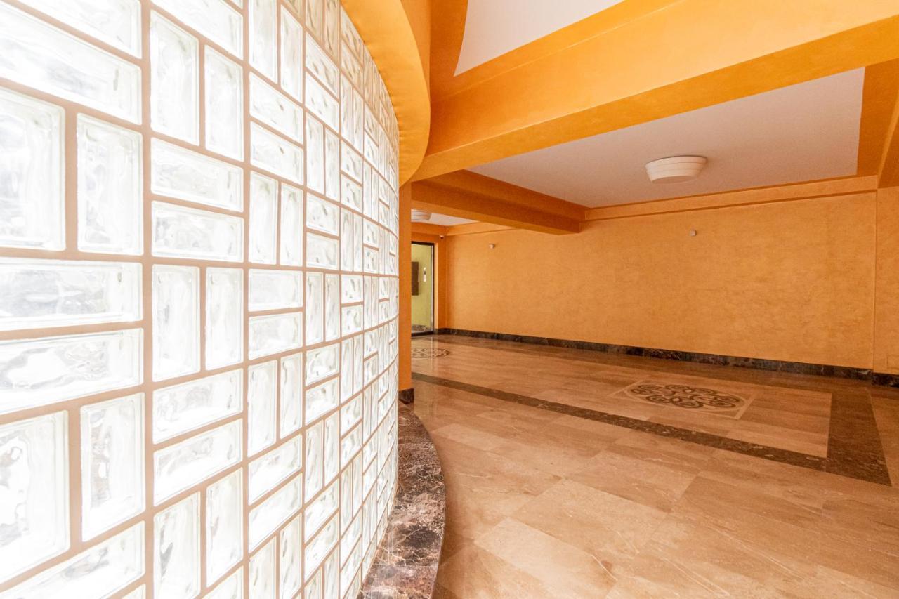 Nature Apartment - Minutes Away From The Old Town And Afi Mall บราชอฟ ภายนอก รูปภาพ